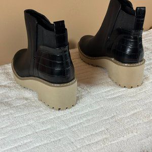 Dolce Vita Huey- Women's Chelsea Boots Rancher Black Multi -Size 7's